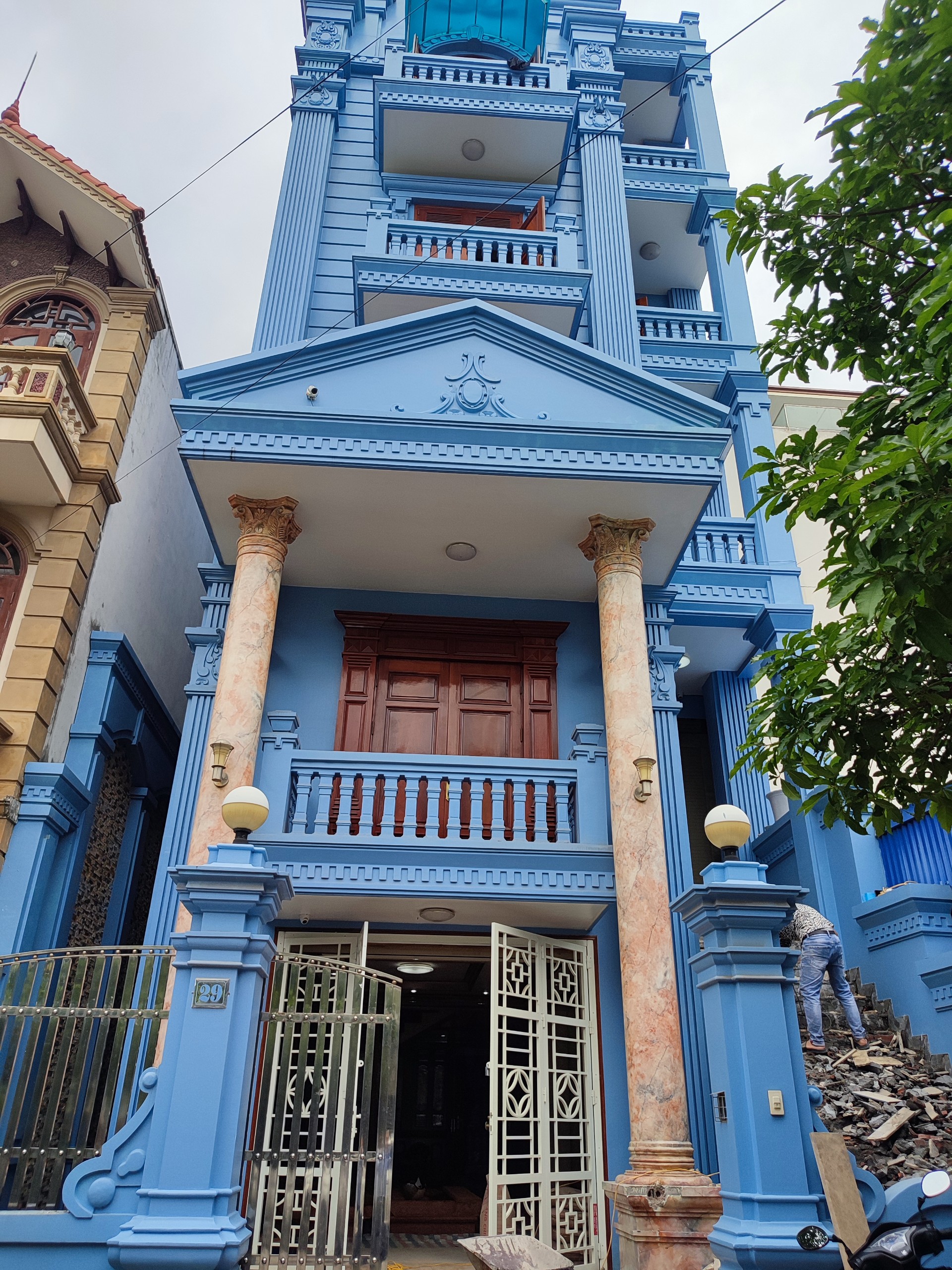 Sửa chữa thang máy homelift