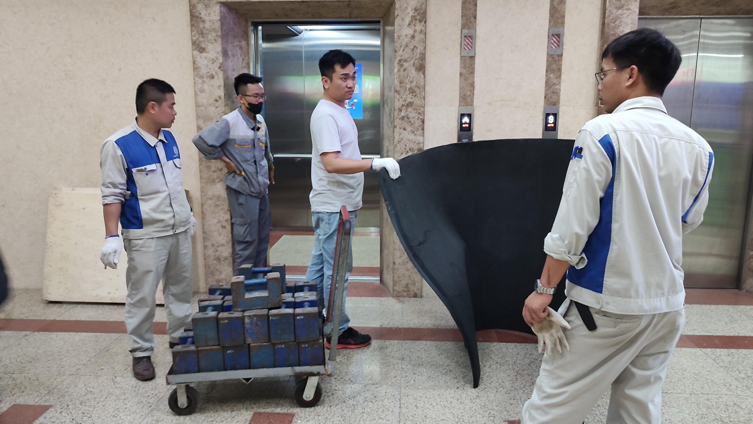 Tổ chức kiểm định thang máy định kỳ tại Tòa nhà MobiFone Khu vực 5